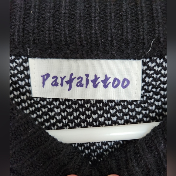 Rabbit Sweater - Picture 3 of 3